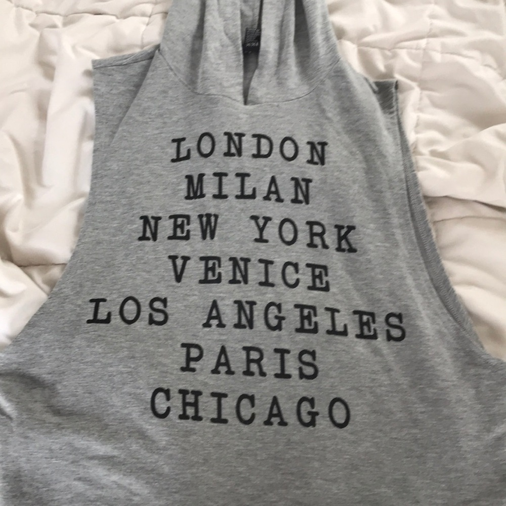Forever 21 muscle tank top